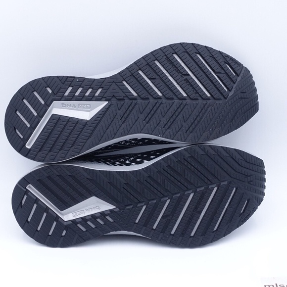 NEW Brooks Levitate GTS 5 Running Shoe 120358-1B-090 Black/Grey/White - Picture 6 of 9